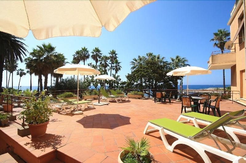 Hotel Kristina Imperia Extérieur photo